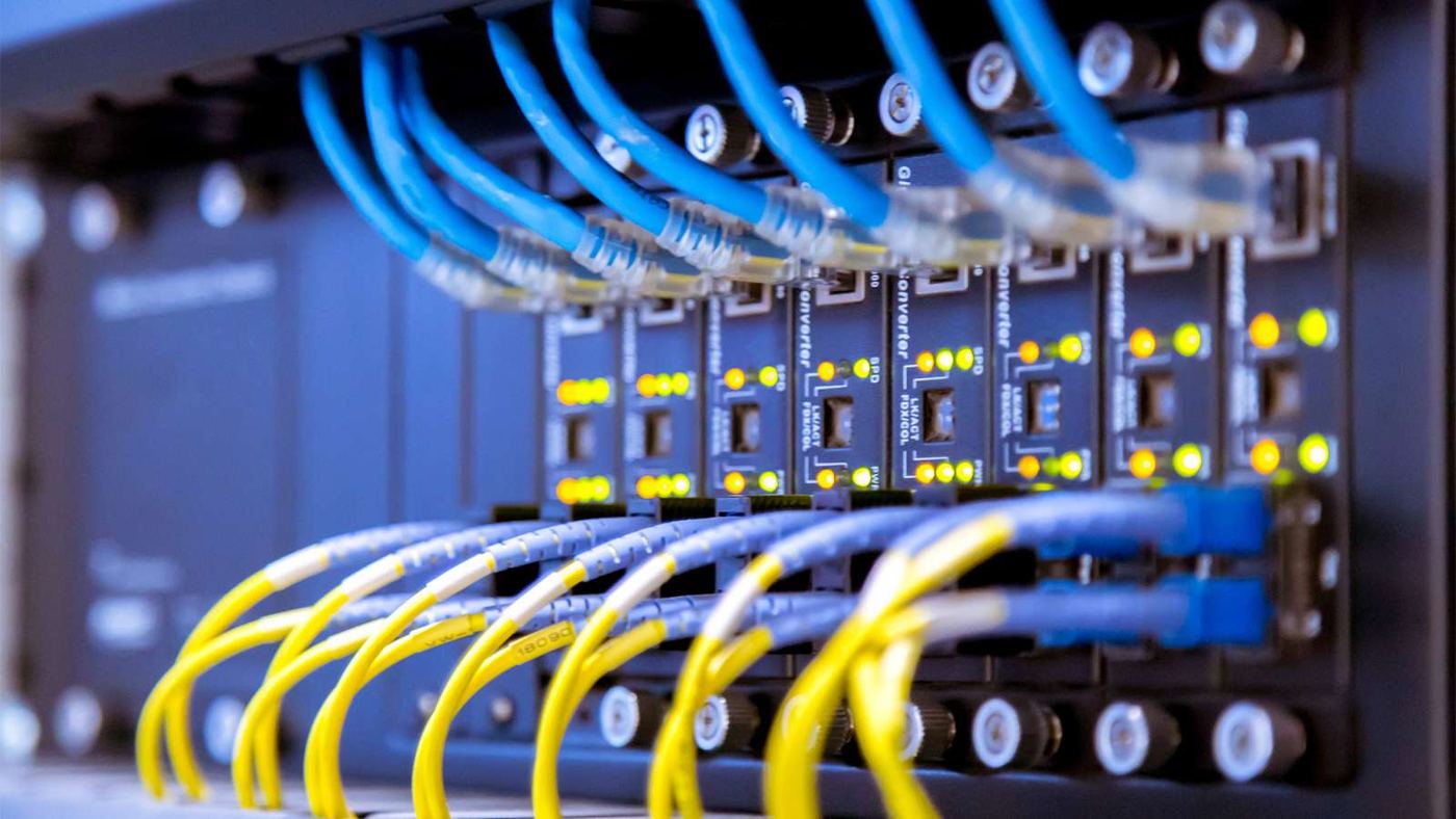 Fiber internet technician installation